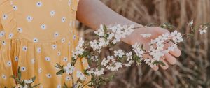 Preview wallpaper branches, flowers, hand, basket, dress