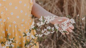 Preview wallpaper branches, flowers, hand, basket, dress