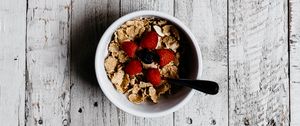 Preview wallpaper breakfast, cereals, berries, milk, table