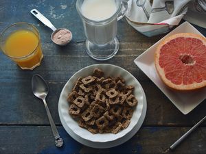 Preview wallpaper breakfast, grapefruit, juice, milk