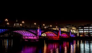 Preview wallpaper bridge, architecture, neon, cathedral