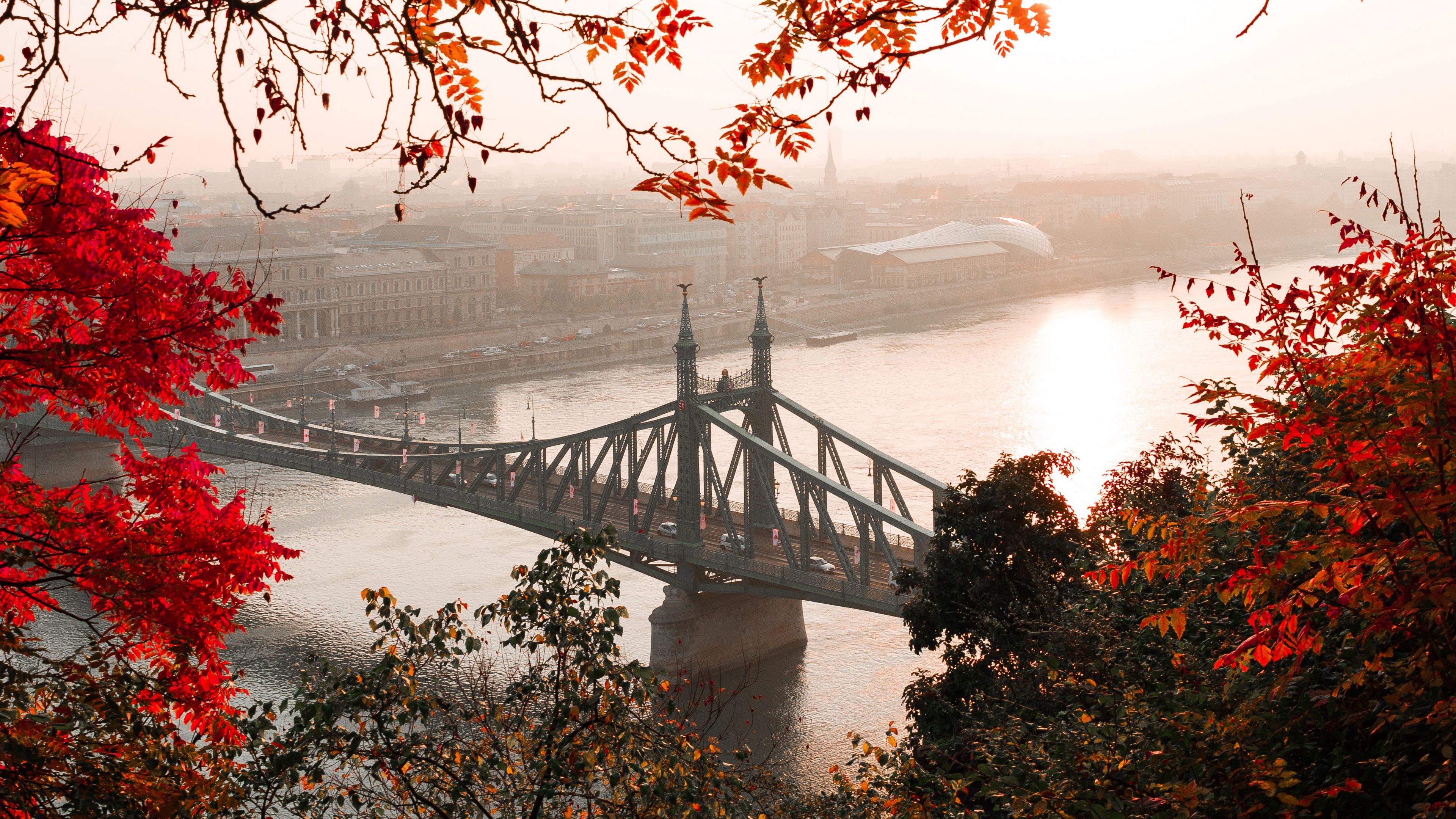 3840x2160 Wallpaper bridge, autumn, city, citadella, budapest, hungary