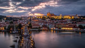 Preview wallpaper bridge, buildings, city, sunset, architecture, old