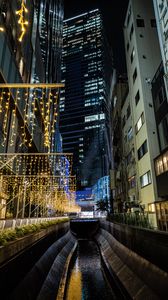 Preview wallpaper bridge, buildings, garland, night