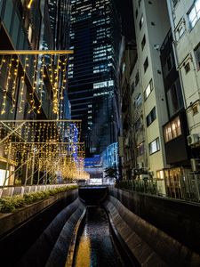 Preview wallpaper bridge, buildings, garland, night