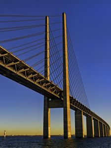 Preview wallpaper bridge, columns, river, water, horizon