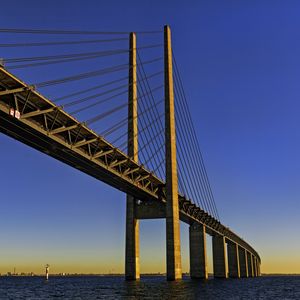 Preview wallpaper bridge, columns, river, water, horizon