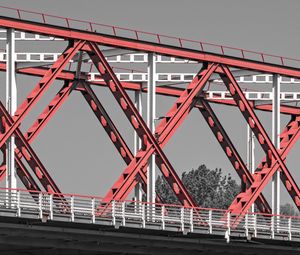 Preview wallpaper bridge, construction, support