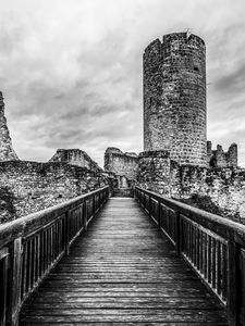 Preview wallpaper bridge, fortress, ruins, black and white