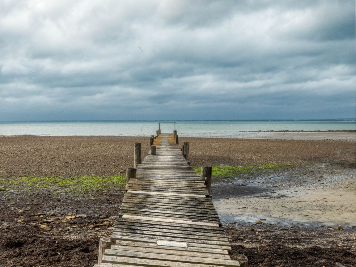 1152x864 Wallpaper bridge, pier, beach, sea, horizon, clouds, sky, landscape