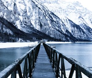 Preview wallpaper bridge, pier, snow, mountains, lake