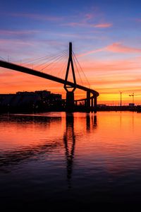 Preview wallpaper bridge, pilings, river, dark