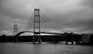 Preview wallpaper bridge, river, architecture, black and white