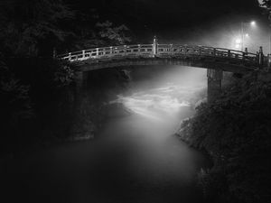 Preview wallpaper bridge, river, fog, black and white