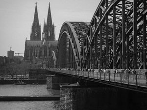 Preview wallpaper bridge, river, towers, buildings, black and white