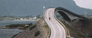 Preview wallpaper bridge, road, skater, slope