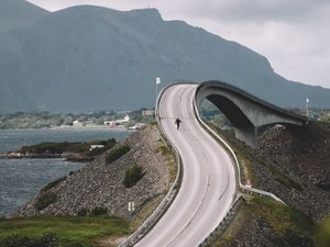 Preview wallpaper bridge, road, skater, slope
