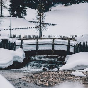 Preview wallpaper bridge, snow, winter, tree