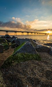 Preview wallpaper bridge, stones, rays
