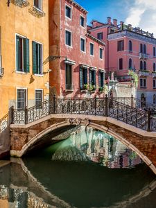 Preview wallpaper bridge, street, water, buildings, venice, italy