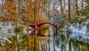 Preview wallpaper bridge, trees, lake, snow, winter, nature, landscape