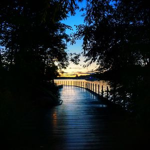 Preview wallpaper bridge, wooden, sunset, dark