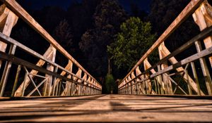 Preview wallpaper bridge, wooden, trees, starry sky, night