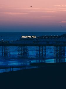 Preview wallpaper brighton, pier, beach, sunset, sea