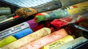 Preview wallpaper brushes, chalk, pastels, art supplies