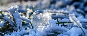Preview wallpaper bubble, orb, frost, snow