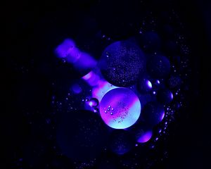 Preview wallpaper bubbles, air, circles, structure, transparent, purple