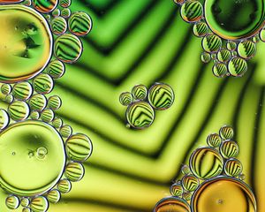Preview wallpaper bubbles, drops, liquid, macro, colorful, reflection