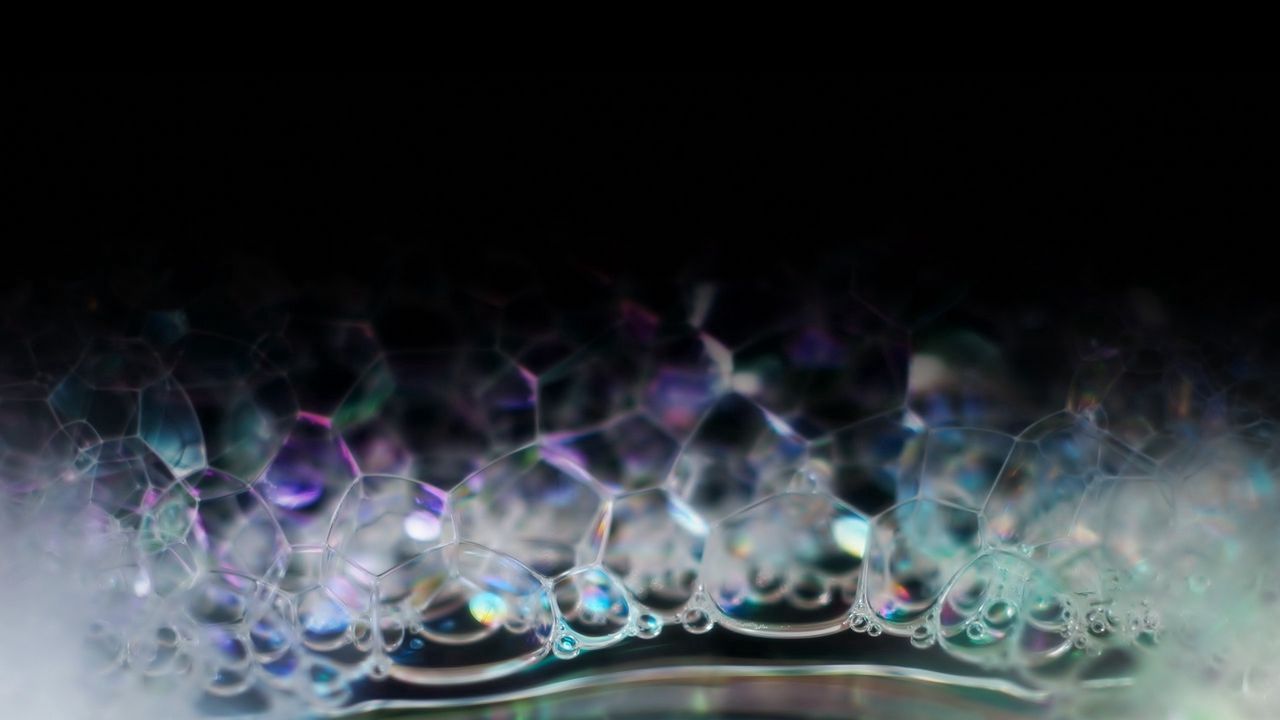 Wallpaper bubbles, foam, close-up, highlights