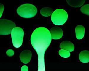 Preview wallpaper bubbles, green, dark, shadow