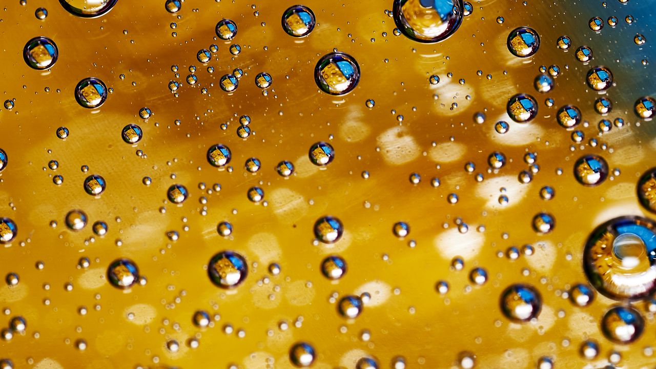 Wallpaper bubbles, liquid, oil, macro, brown