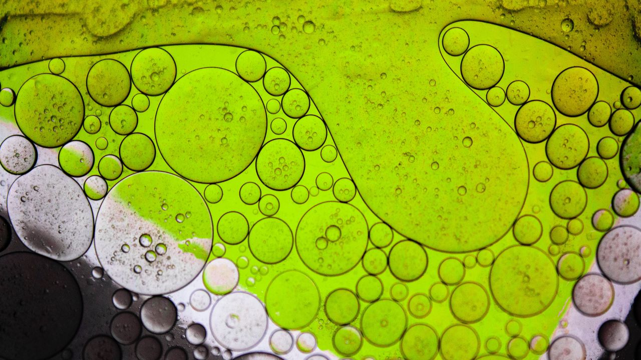 Wallpaper bubbles, oil, liquid, macro, green