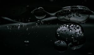 Preview wallpaper bubbles, water, dark, macro