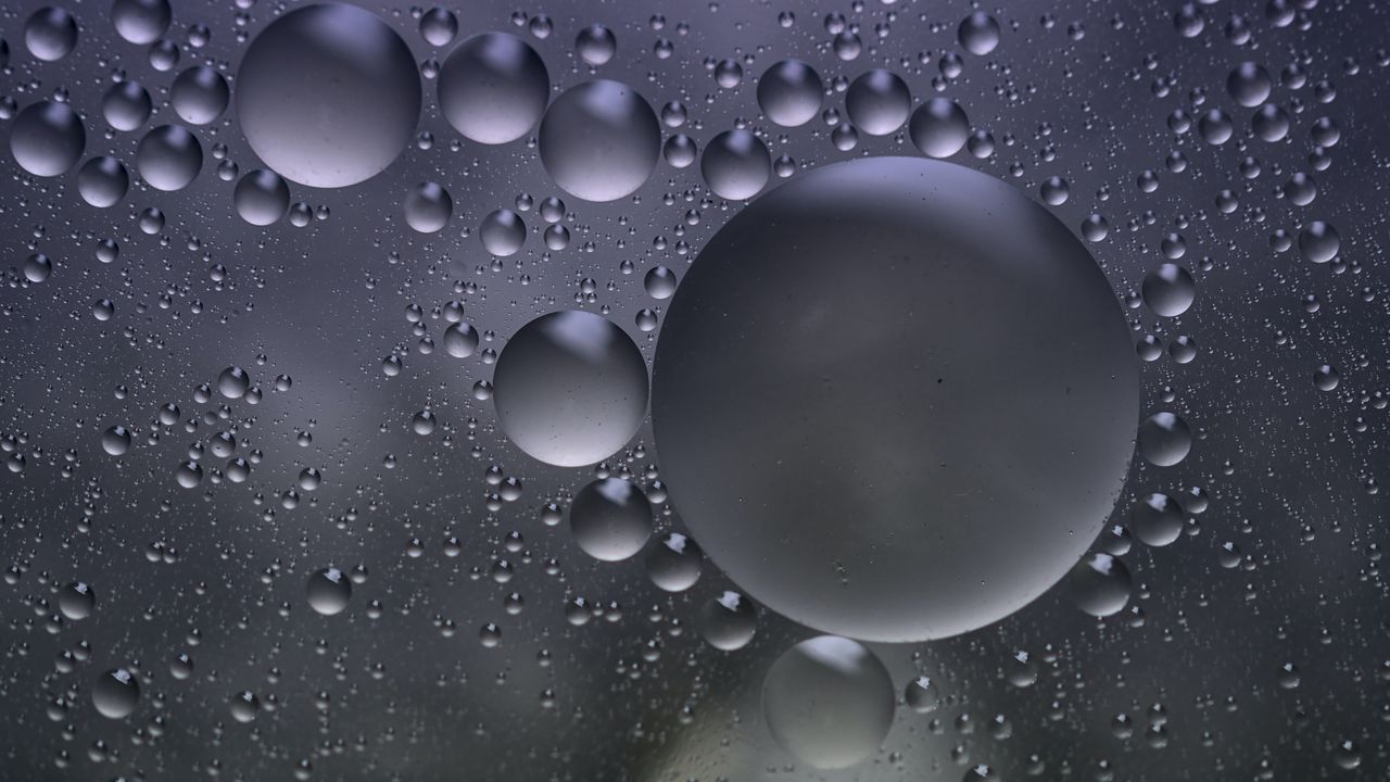 Wallpaper bubbles, water, round, gray