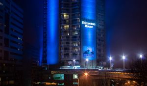 Preview wallpaper building, architecture, backlight, blue, night, dark