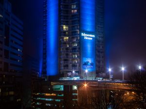 Preview wallpaper building, architecture, backlight, blue, night, dark