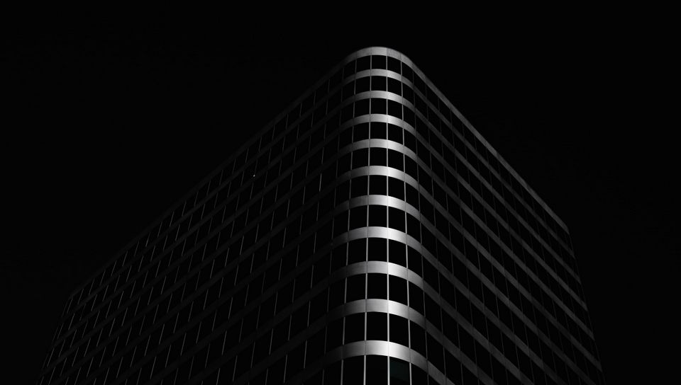 960x544 Wallpaper building, architecture, black, dark