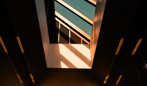 Preview wallpaper building, architecture, boards, shadows