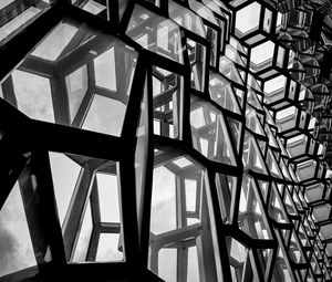 Preview wallpaper building, architecture, construction, black and white