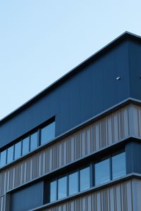 Preview wallpaper building, architecture, edges, sky