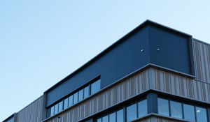 Preview wallpaper building, architecture, edges, sky