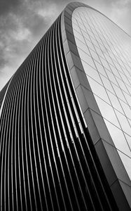 Preview wallpaper building, architecture, edges, facade, black and white