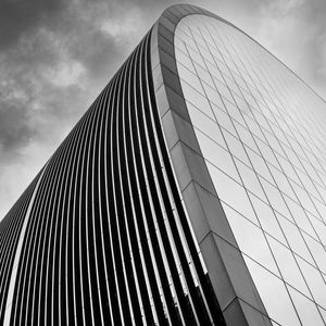 Preview wallpaper building, architecture, edges, facade, black and white