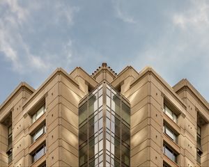 Preview wallpaper building, architecture, edges, facade, mirror, sky