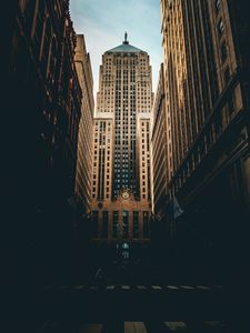 Preview wallpaper building, architecture, facade, street, dark