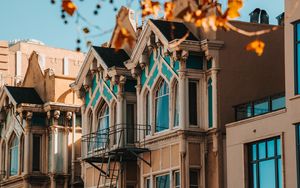 Preview wallpaper building, architecture, facade, tree, leaves